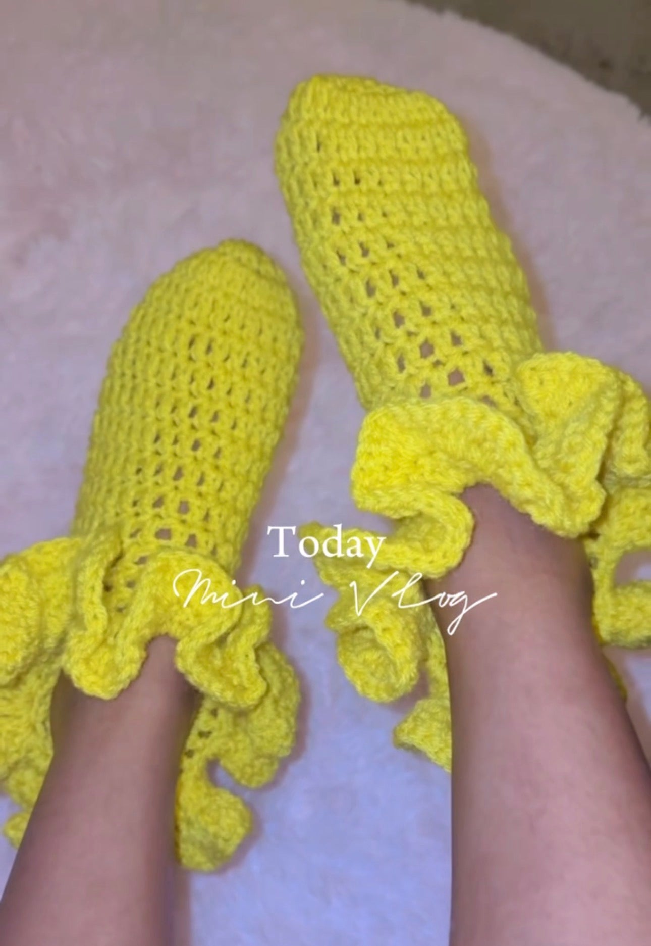 -Crochet Ruffle  Socks